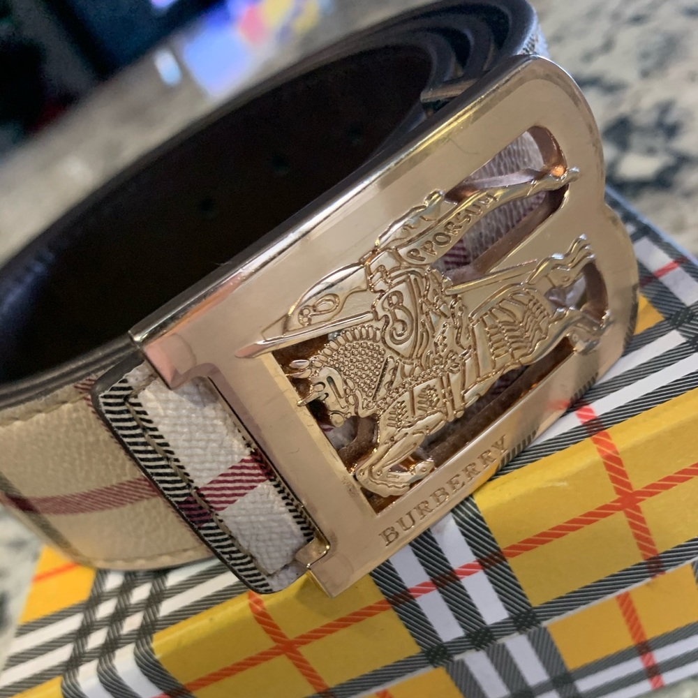 Burberry Vintage Check Leather Belt Sz 30-44
